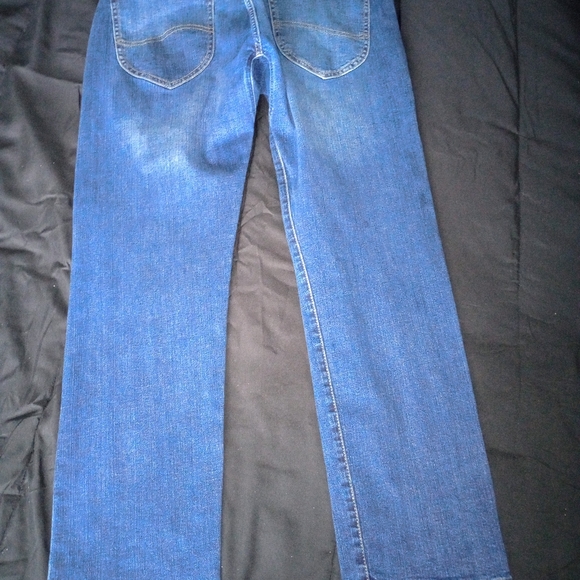 Jeans - Picture 3 of 9